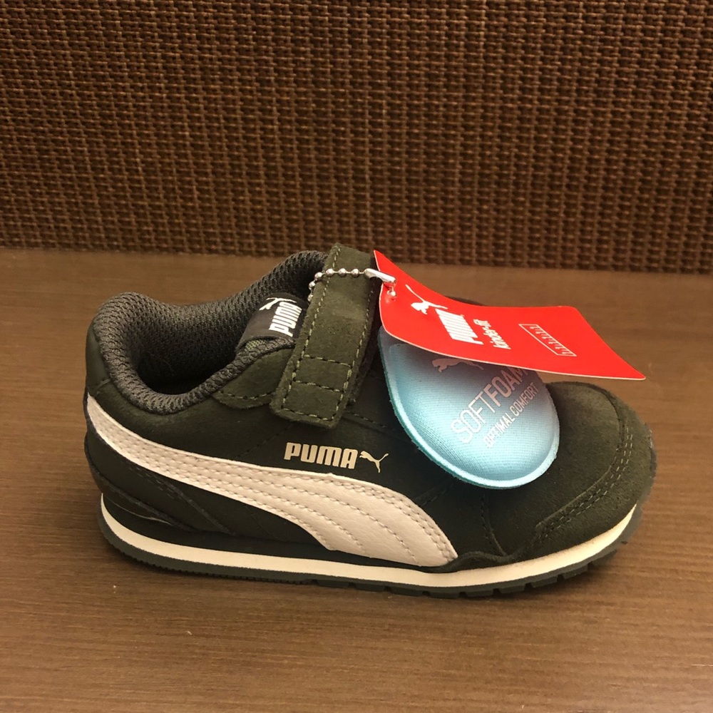 💥New 💥 Toddler PUMA ST Runner v2